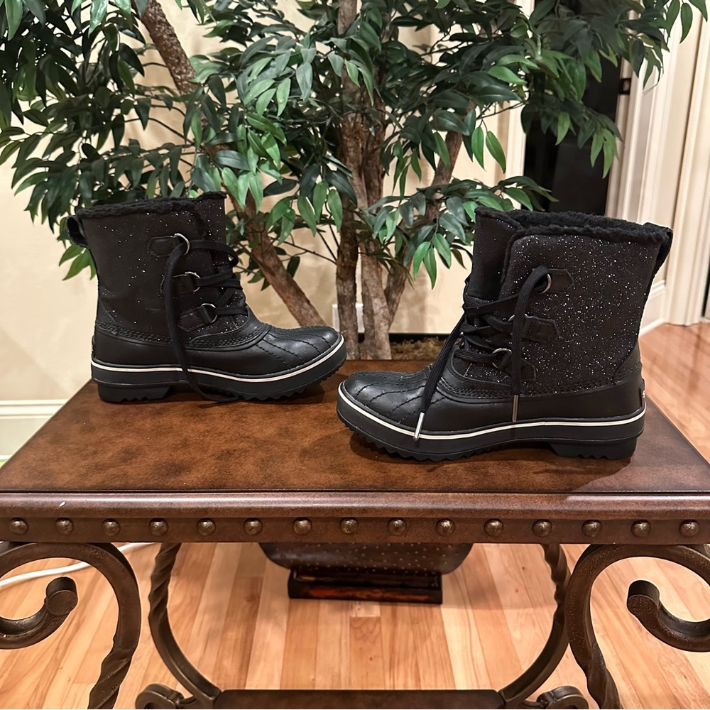 SOREL BOOTS
